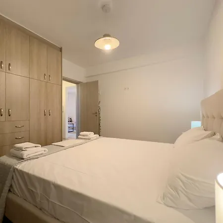 Apartment Nagia Modern Paleo Faliro C-1 *